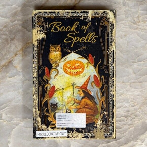 Halloween Witches' Faux “Book Of Spells” Stash Storage Box 8.5"x5.5"x1.25" New - Picture 2 of 8